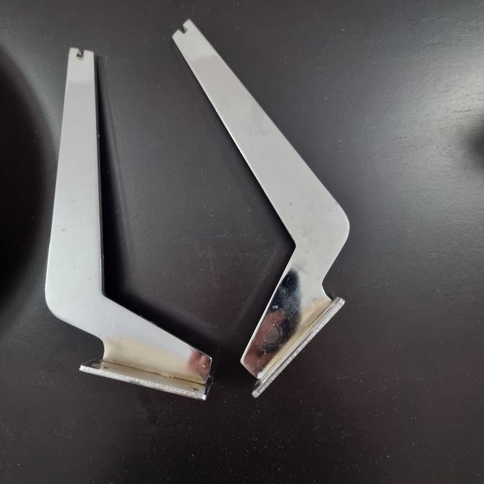 Vand picior metalic elegant, 20cm, culoare cromata,