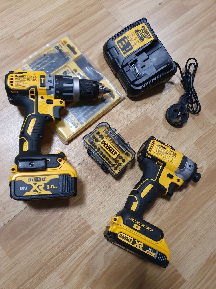 Set DeWalt Percutie si Impact 18V 2Ah 5Ah Incarcator DCB115