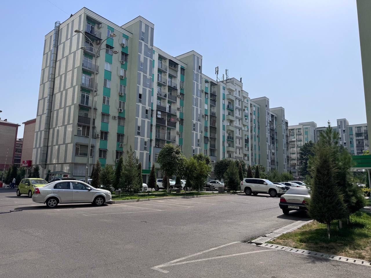 Green Park Sotuvda 1 xonalik uy remont Maxtumquli ko'chasi Makro