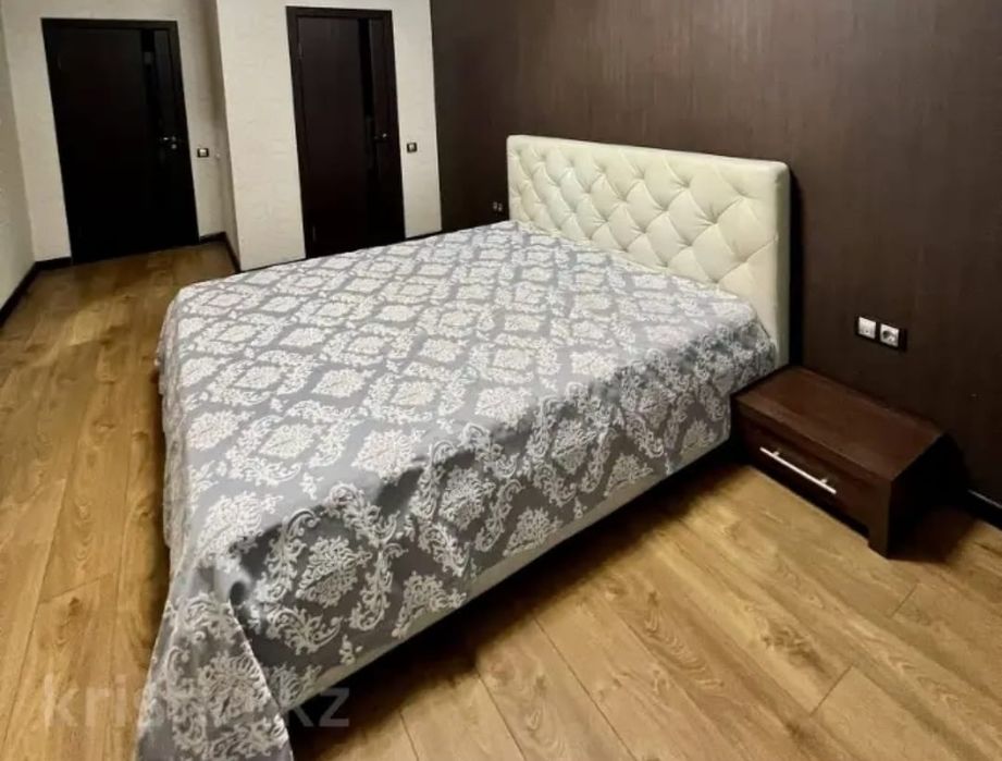 Кровать двуспальная 180*200