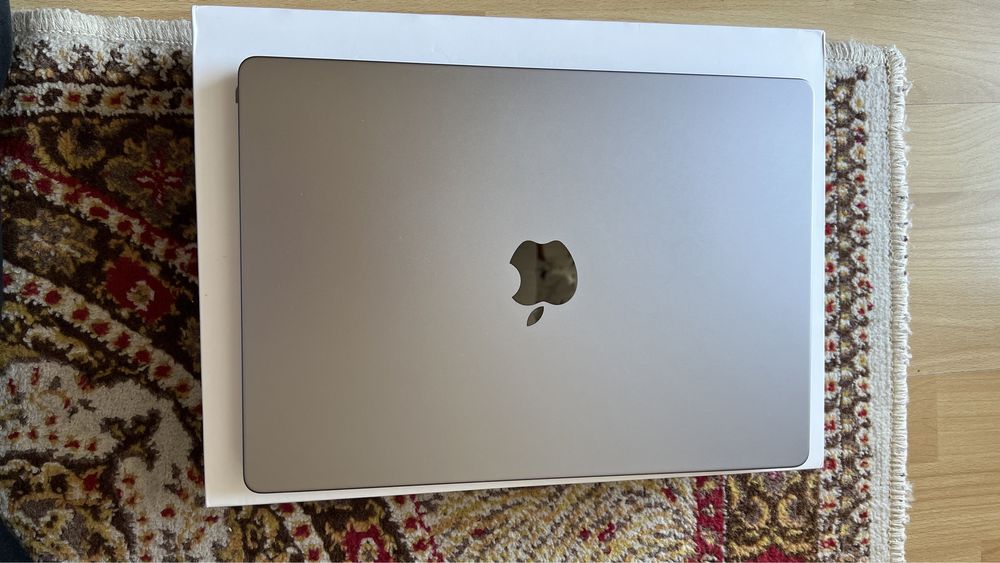 MacBook pro M1 pro achizitionat in 2022