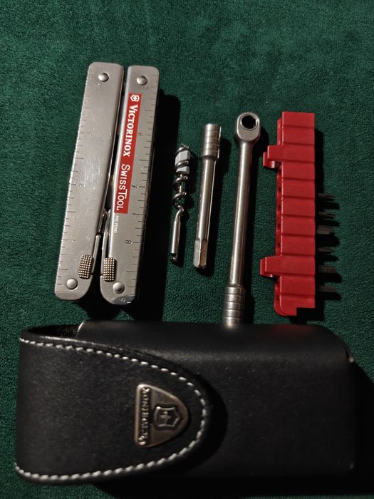 Victorinox swisstool x plus ratchet