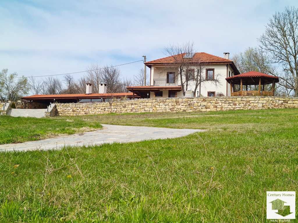116174 Реновирана къща  в с. Войнежа, 20 км. от Велико Търново