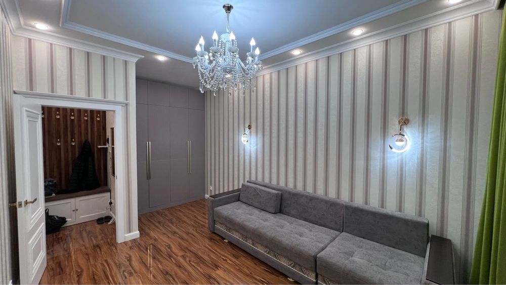 Продам диван в хорошем состоянии 80.000