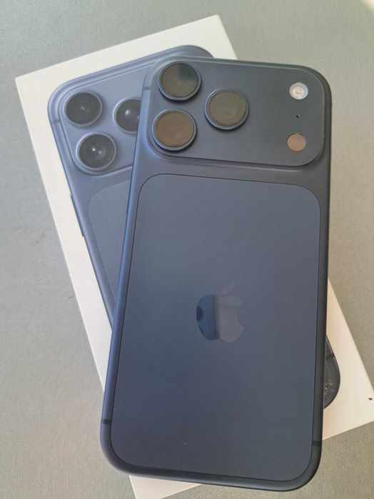 IPhone 17 pro 256GB Deep Blue