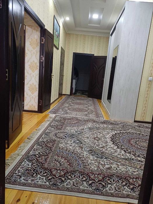 Zangiota tumani Quyoshli MFYda namunali uy 6 sotix 3 xona