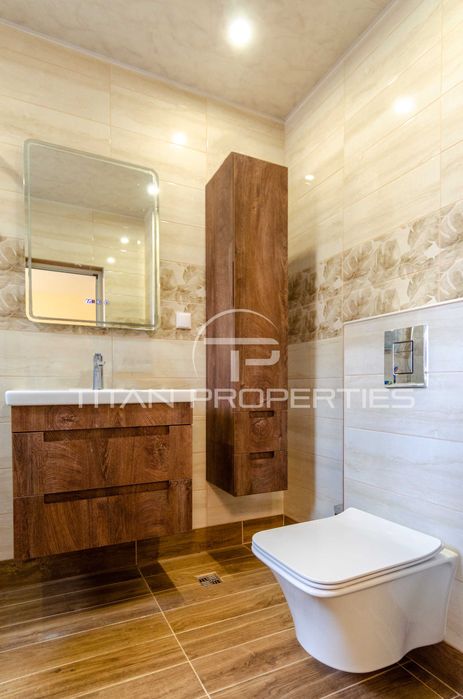 Продава се Тристаен апартамент в Пловдив, Остромила - 126 кв.м за 1508 €/кв.м - Снимка #13