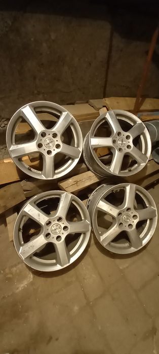 Алуминиеви джанти-16/5×108