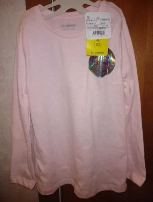 Блуза,нова 5-6 г.