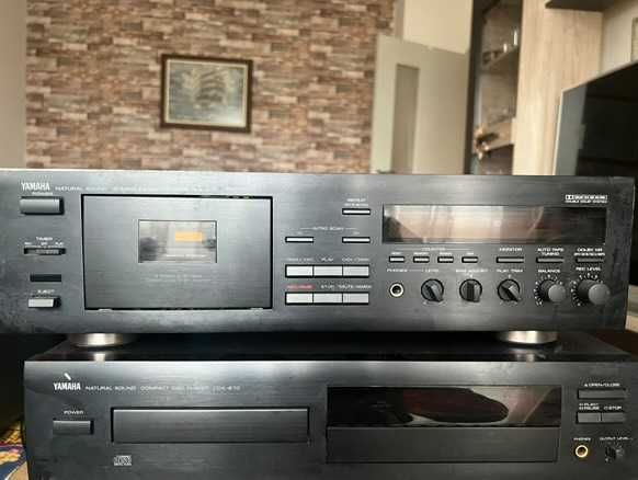 Усилвател и CD работят