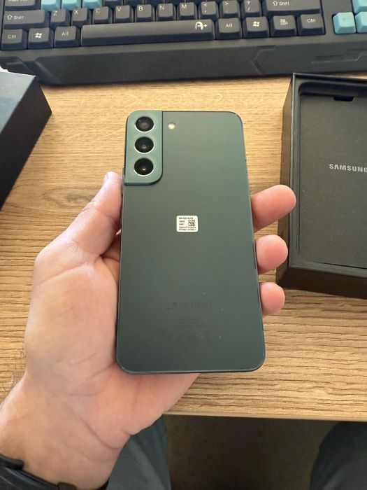 Samsung S22 bine intretinut