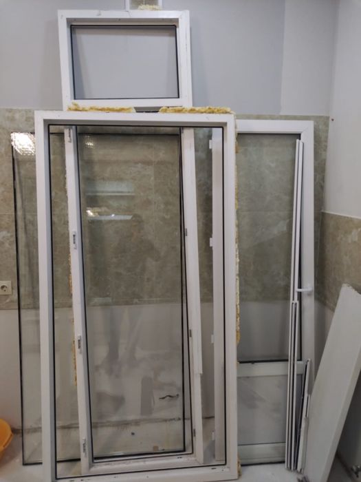 Продам оконный проем с балконной дверью