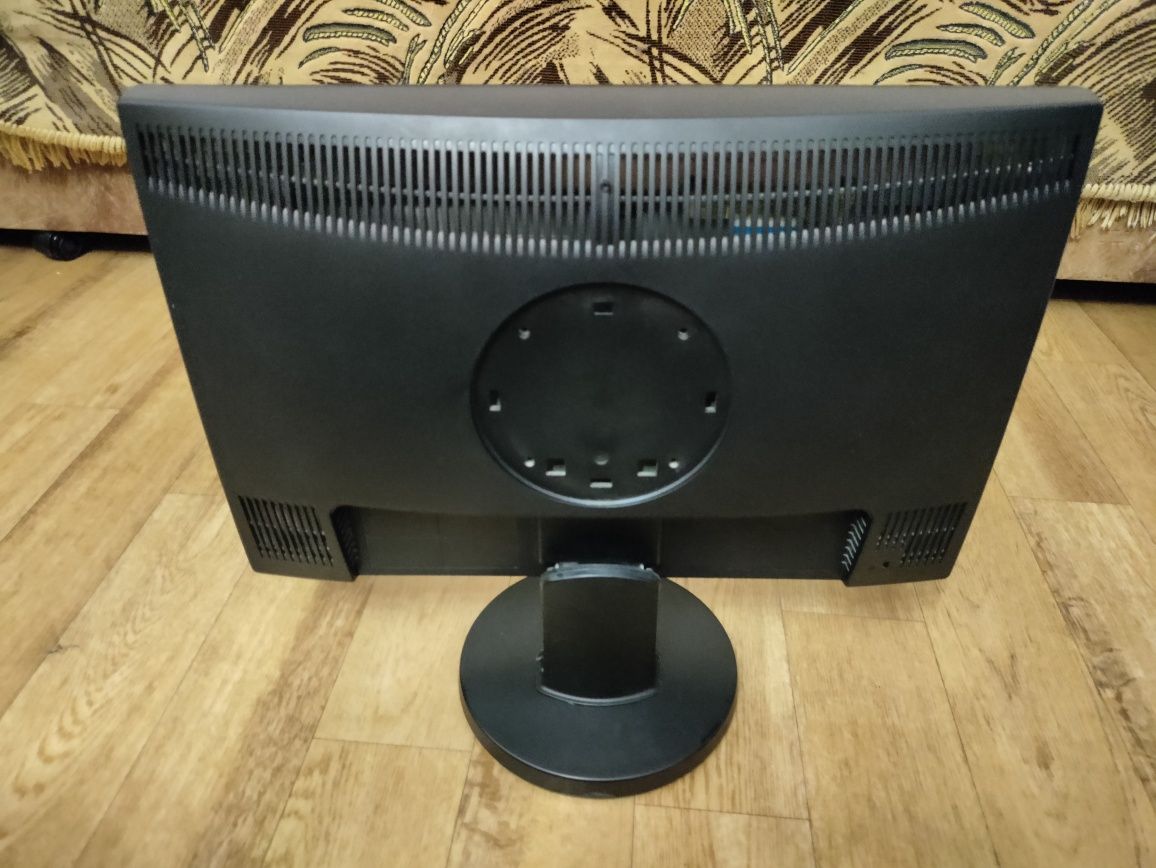 Монитор Samsung SyncMaster 2043BW2043BW