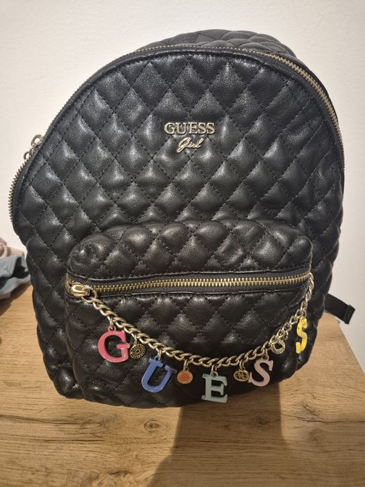 Раница Guess черна