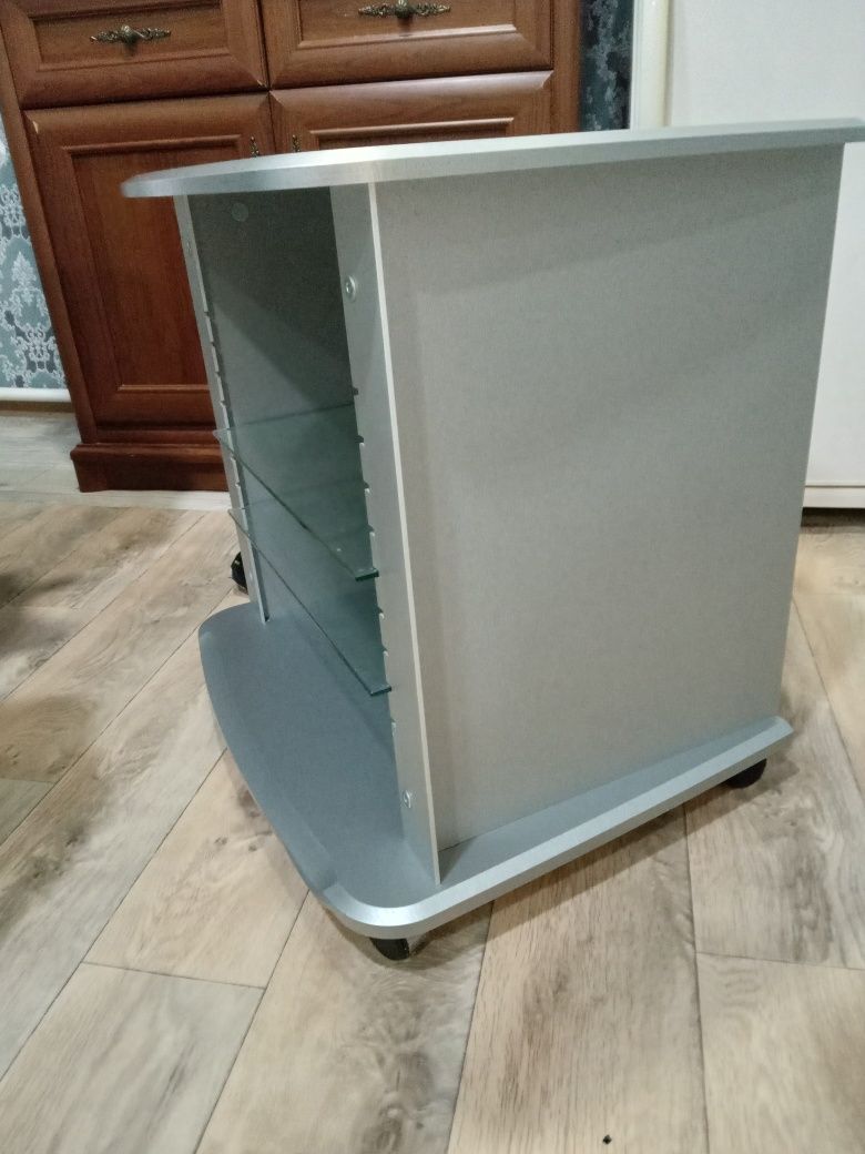 Продам подставку под ТВ