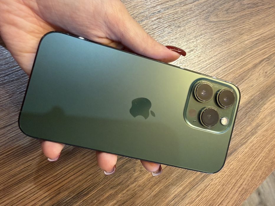Iphone 13 pro 256 gb, в отличном состоянии