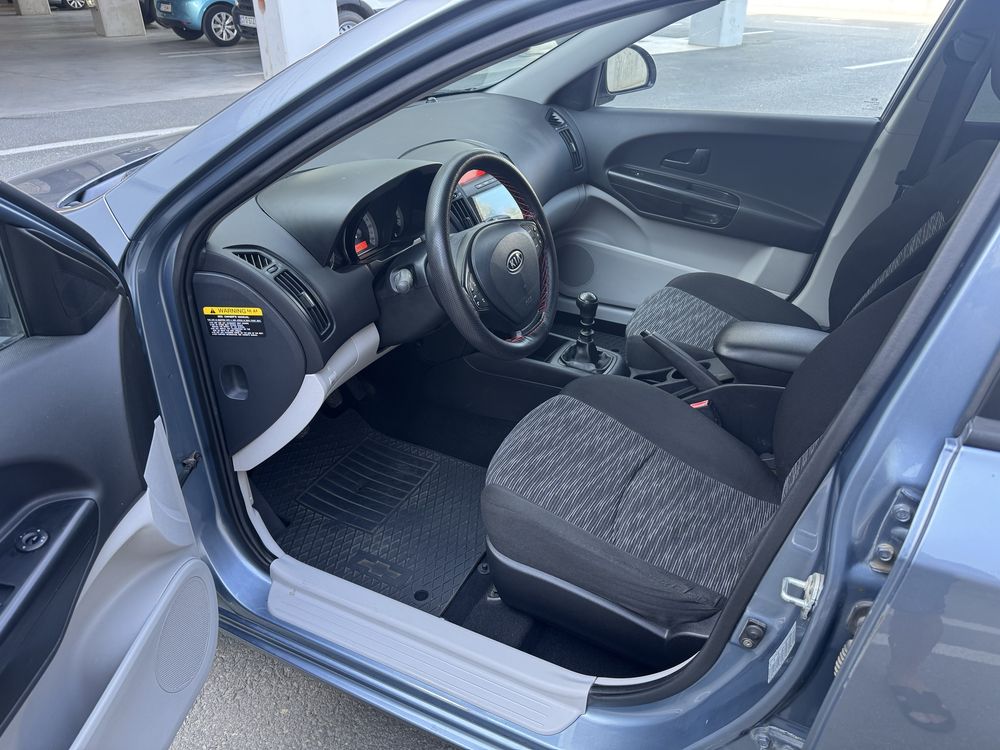 Kia Ceed 1.6 benzina 125cp/Clima/Camera masalier
