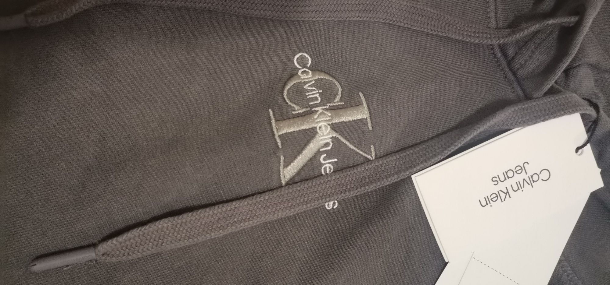Calvin Klein дамски суитчер