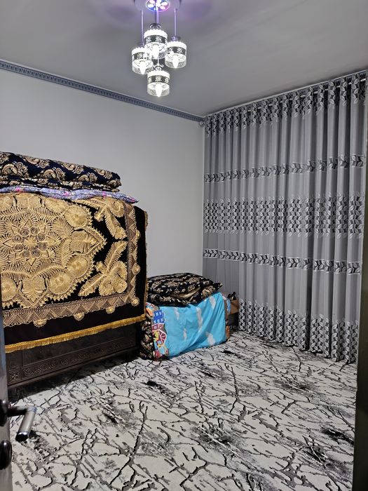 2 xonalik kvartira barcha jihozlari bilan sotiladi