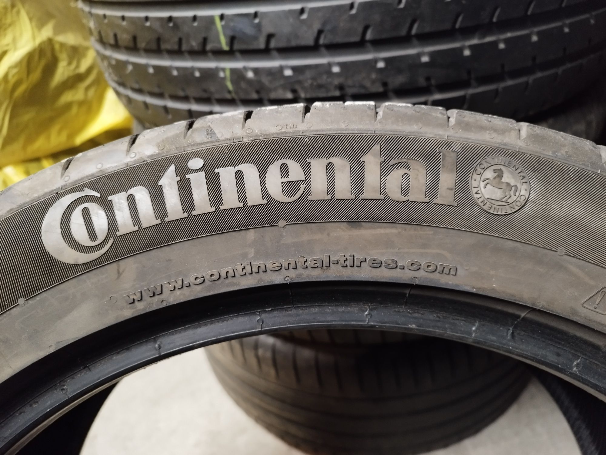 Continental 255/45/19