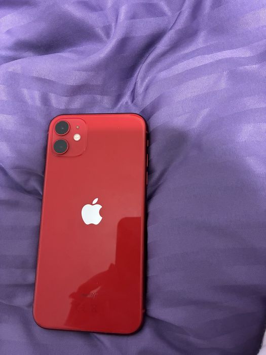 Iphone 11 red , utilizat