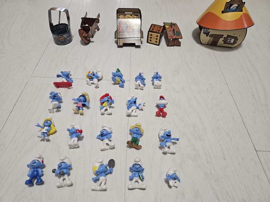 Vand strumfi colectie kaufland
