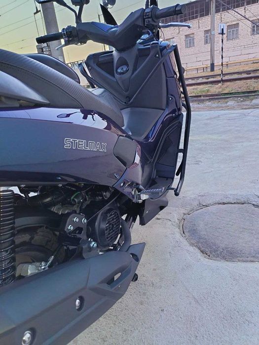 продам скутер S max