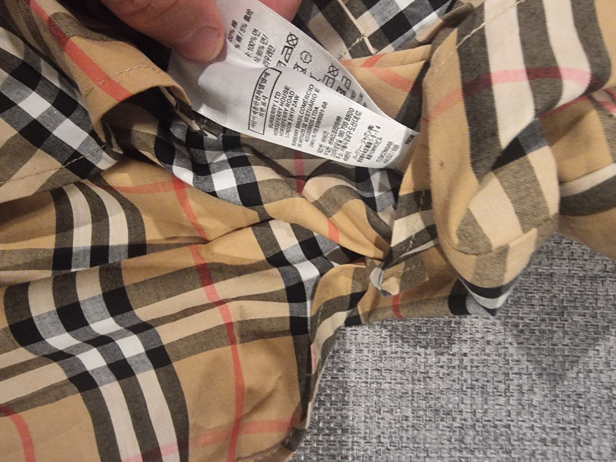 camasă burberry masura s,m