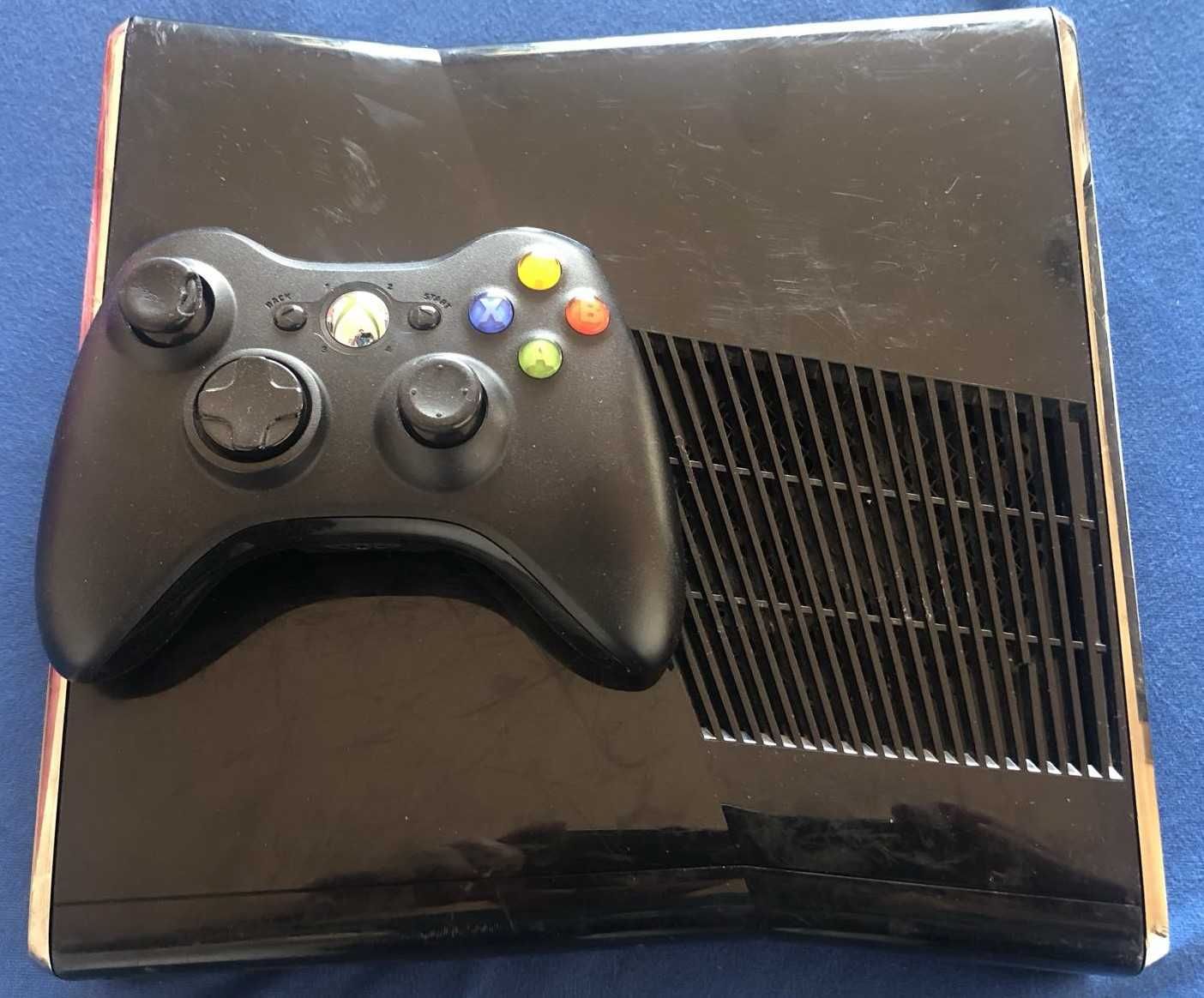 Xbox 360 SLIM, modat, 250gb, GTA 5, Fifa, Minecraft