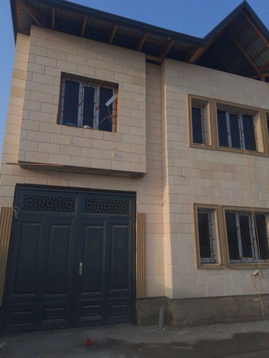 Срочно продается 7 комнатная участка 3 сот