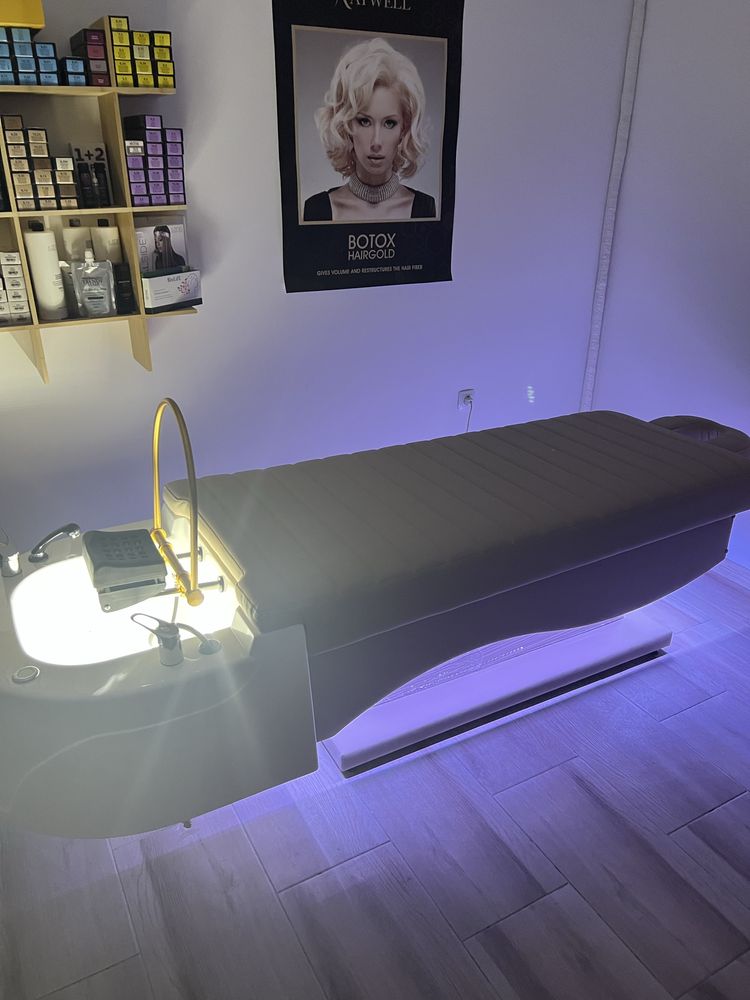 Продавам легло Head Spa Therapy