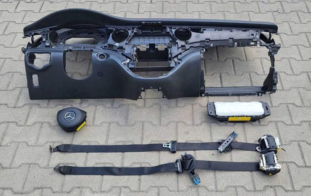 Арматурно табло колани аирбеги airbag Mercedes V Klasa W447 Original