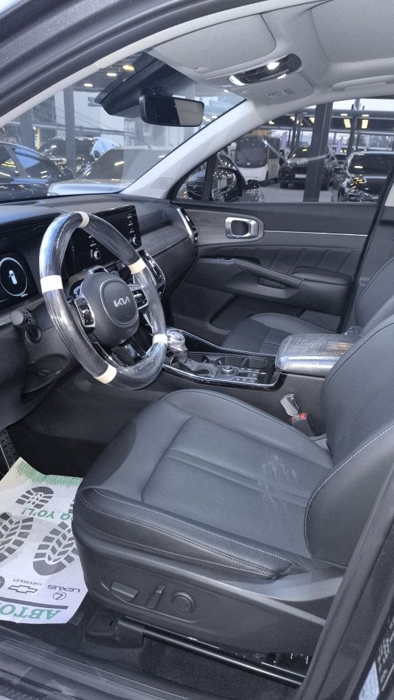 KIA.Sarento.2023.yil full 2.5 Mator