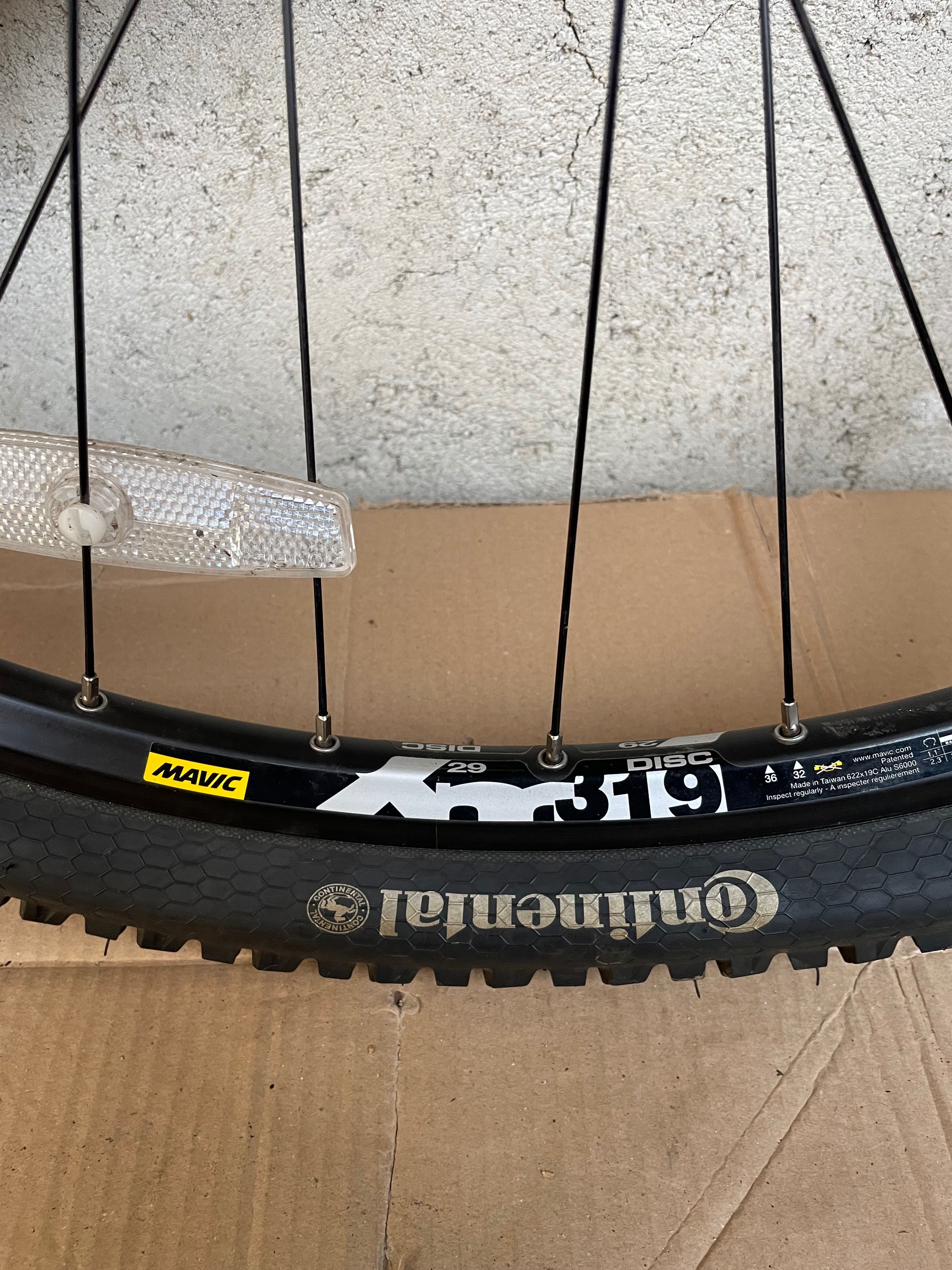 капла за велосипед  29” XD преходна ос 12мм Mavic шина