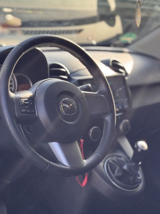 Vand mazda 2 1.3 benzina euro 5