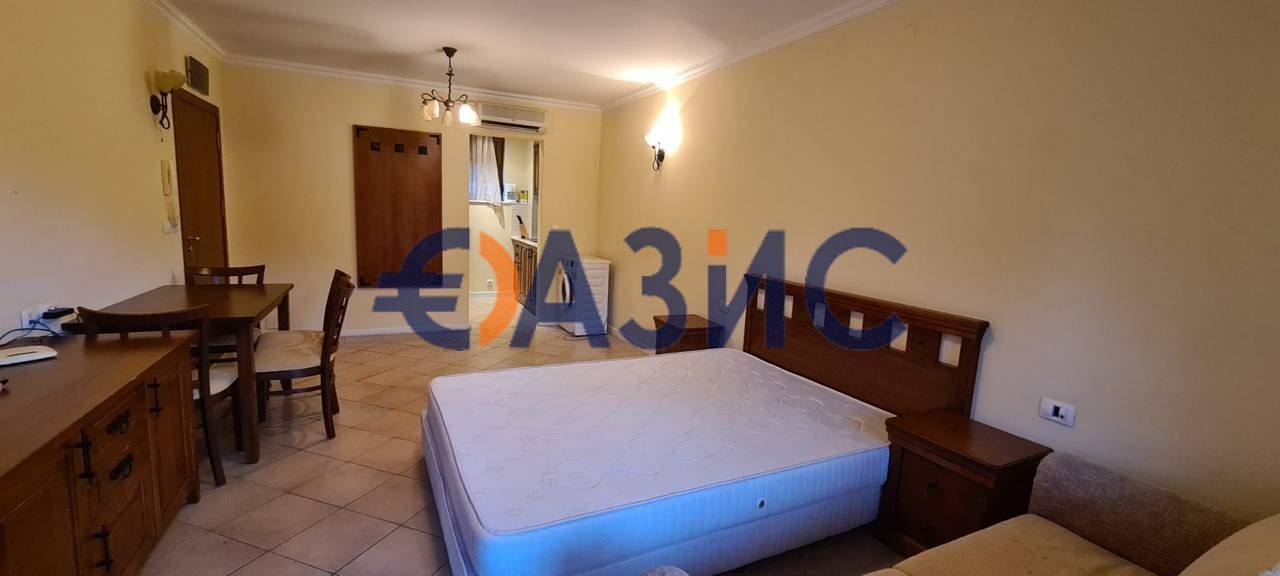 Продава се Едностаен апартамент в Созопол - 55 кв.м за 1473 €/кв.м - Снимка #4