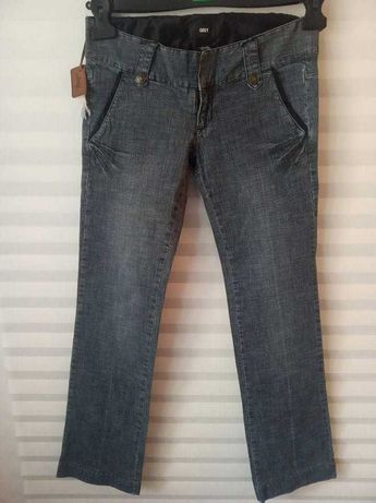 Новые женские джинсы. Размер S/RU42. Американский бренд OBEY.
