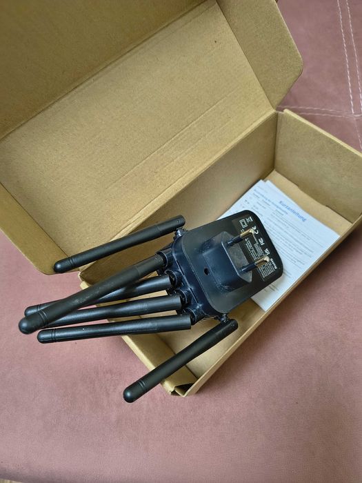 Wi Fi  усилвател и Суич