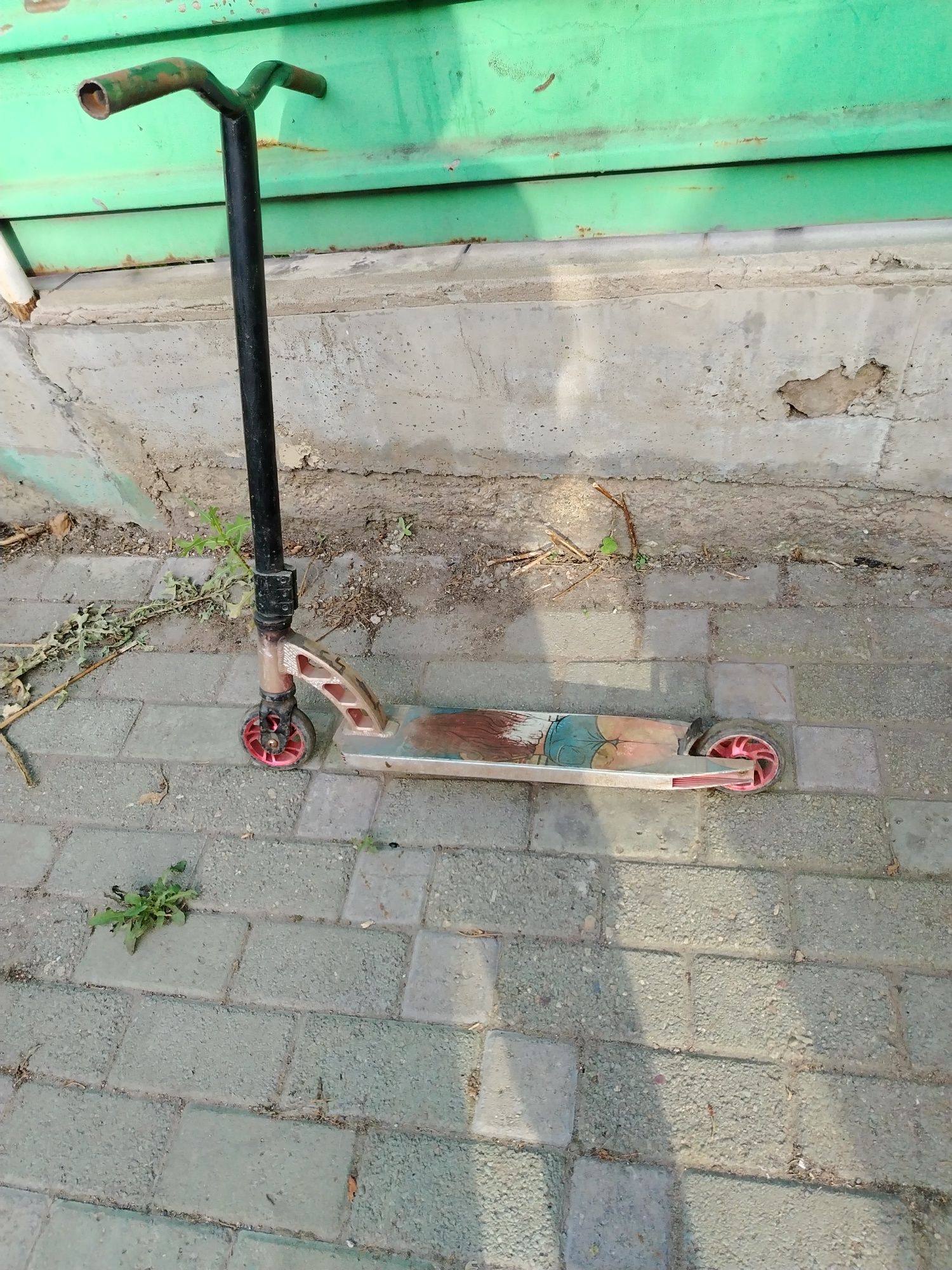 Трюковой самокат