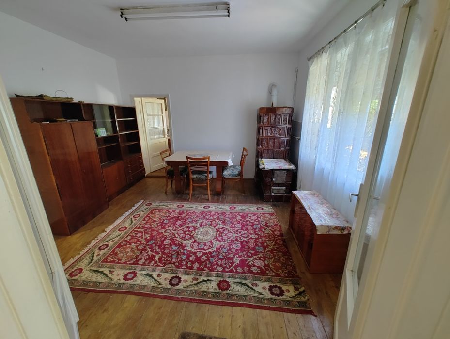 Casă individuală 180 mp + 800 mp teren/livadă – Sărmașu, jud. Mureș