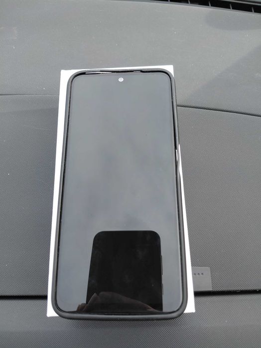 Телефон Redmi Note 11