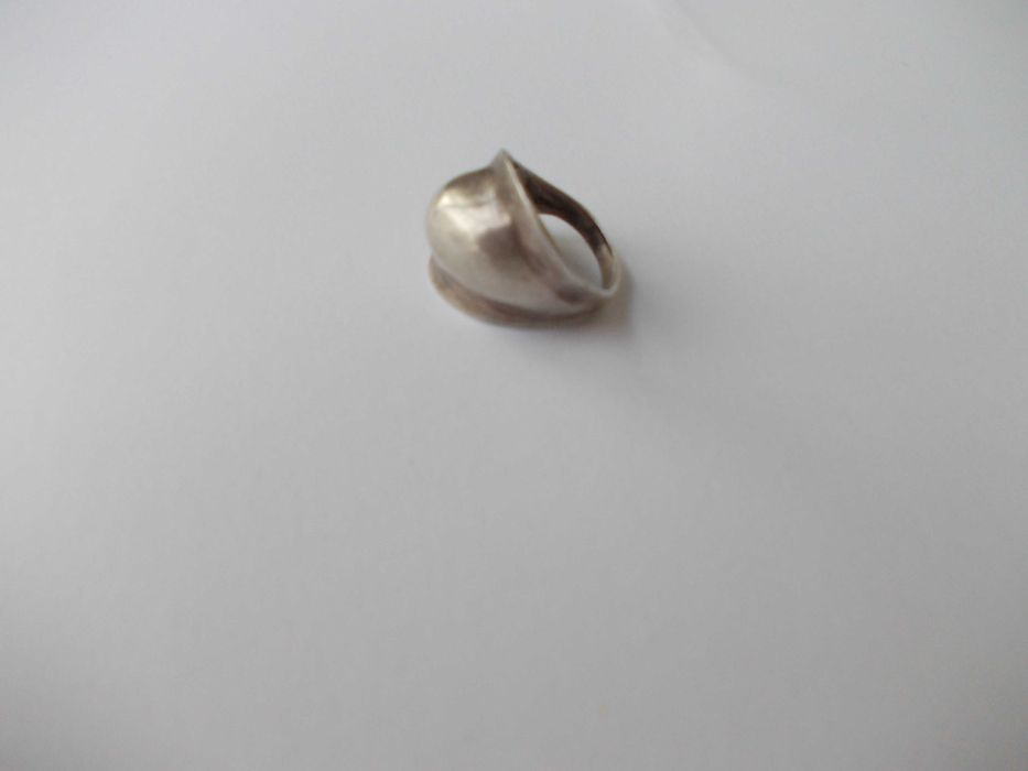 Inel vechi din argint (12)