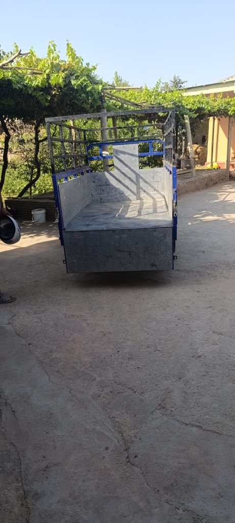 Xunjie moto sotiladi narxi 25milyon kelishamiz yili 2024 xolati yaxshi
