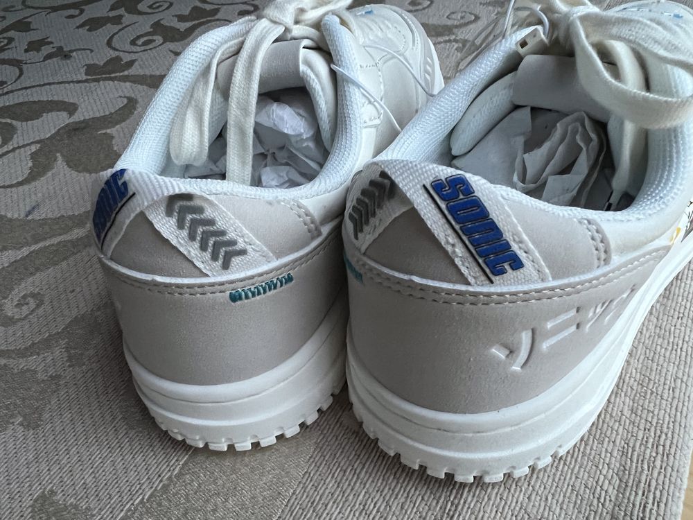 Sneakers adidasi graffiti copii ZARA, marimea 35, cu Eticheta, NOI