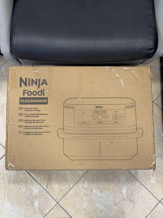 Продавам нов air fryer Ninja Foodie AF500EU