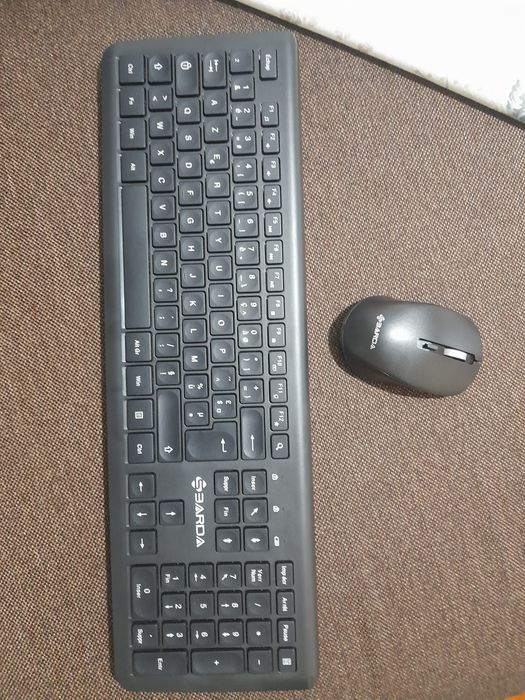 Tastatura fara fir noua
