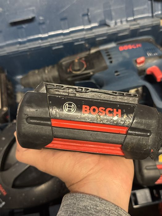 Перфоратор BOSCH GBH 36 VF-LI Professional + 3 Батерии