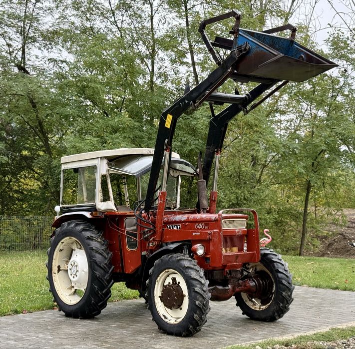 Tractor Fiat 640 DTC 4x4 central cu încărcător frontal, import recent