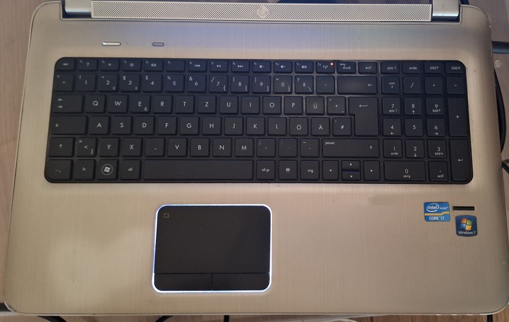 17.3' HP Pavilion Intel Core i7-2630QM/8GB DDR3/Intel HD 3000/750GB