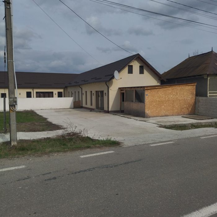 Teren intravilan 708 mp cu Casă Noua finalizata NEINTABULATA